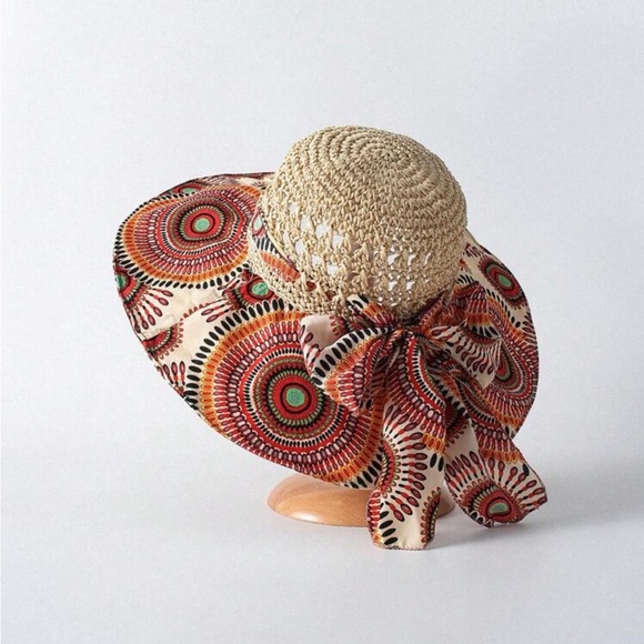 Boho Wide Brim Straw Foldable Bucket hat - Picture 3 of 4